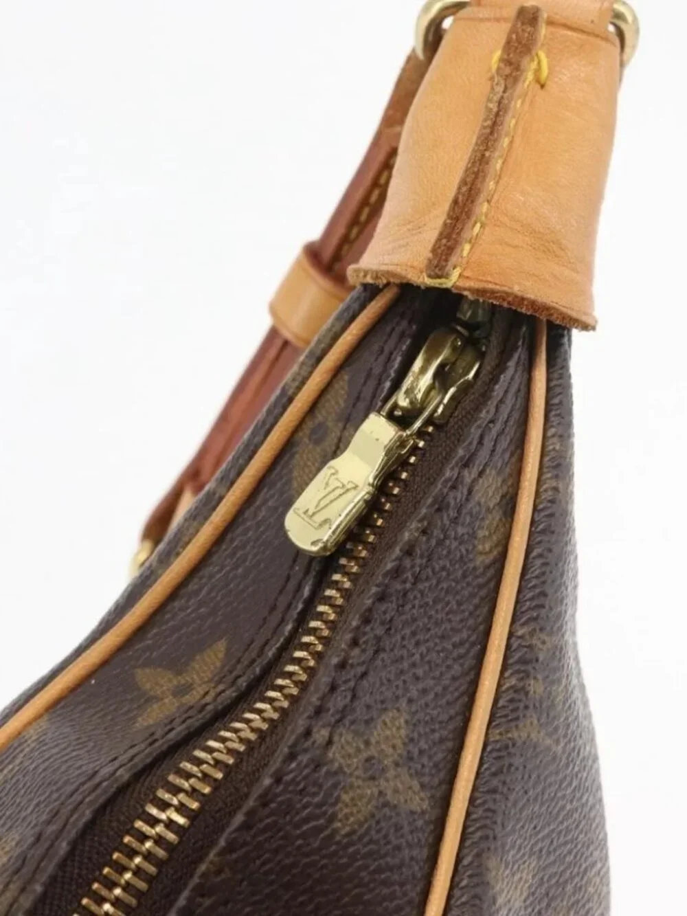 LOUIS VUITTON Monogram Boulogne 30 Shoulder Bag M51265 LV Auth 180270A